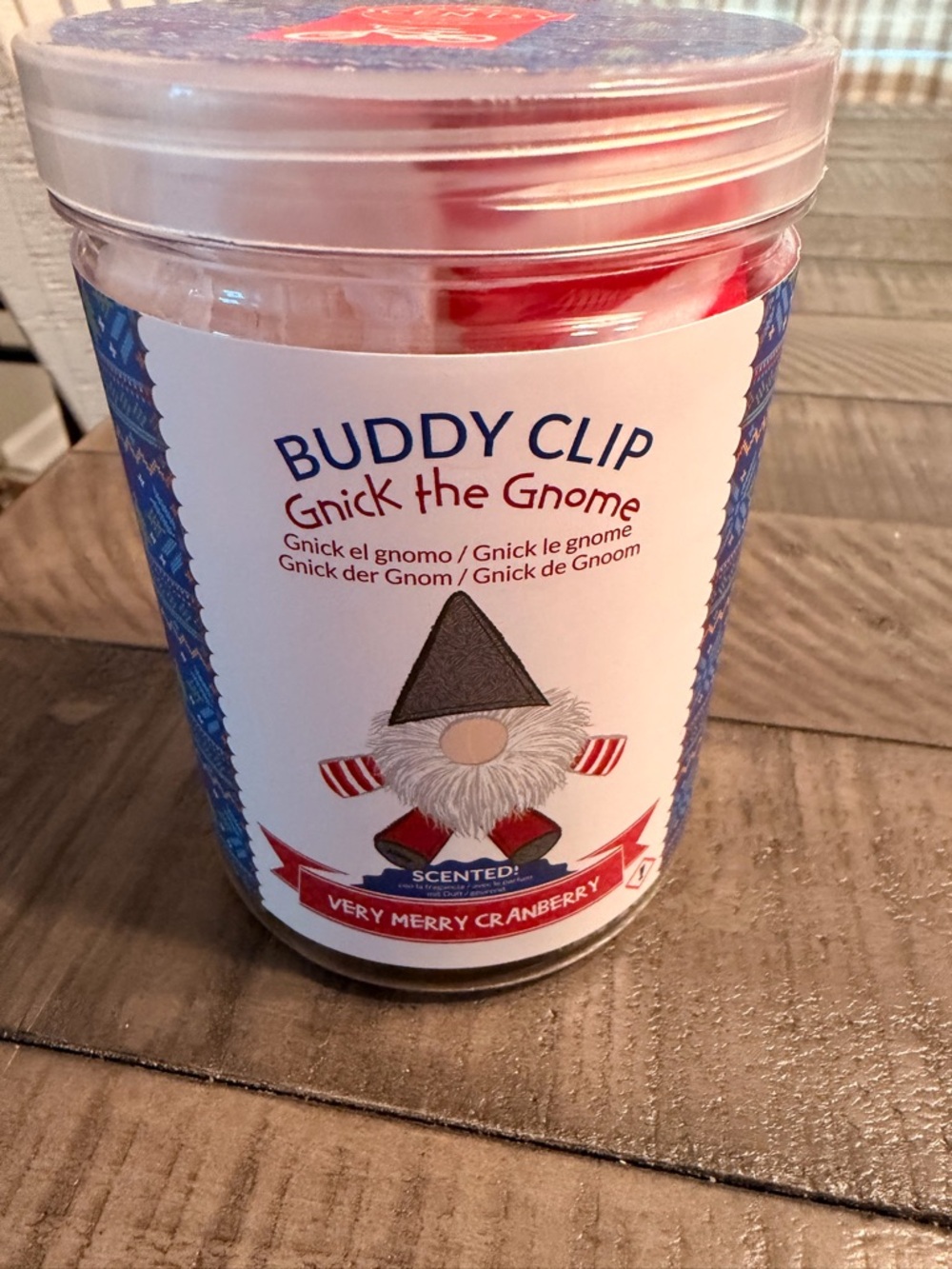 Scentsy ‘’Gnick the Gnome" Very Merry Cranberry Scented Buddy Clip